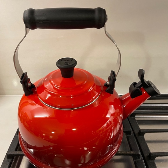 Le Creuset Classic Teakettle in Flame - Picture 3 of 7